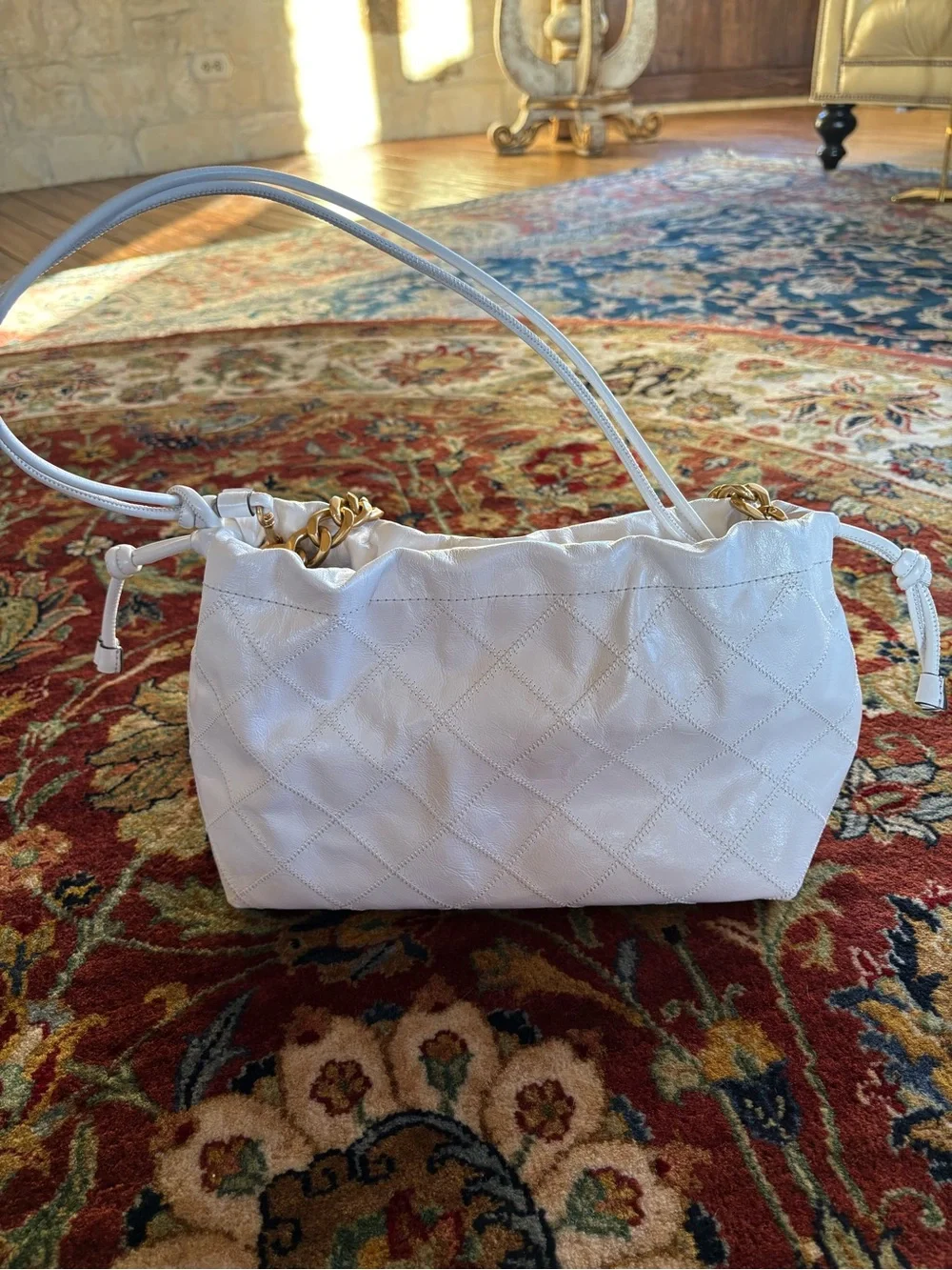 Tory Burch White Quilted Shoulder Bag with Gold Chain